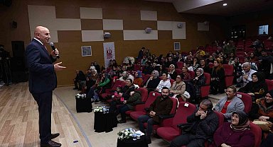 ÇEM'deki minikler ilk mezuniyet sevincini sertifika alarak yaşadı