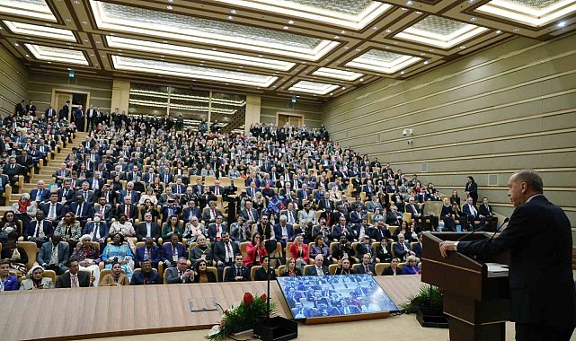 Cumhurbaşkanı Erdoğan: " Şayet Meclisimiz üzerine düşeni yerine getirmezse son sözü milli irade söyleyecek, son kararı milletimiz verecektir"