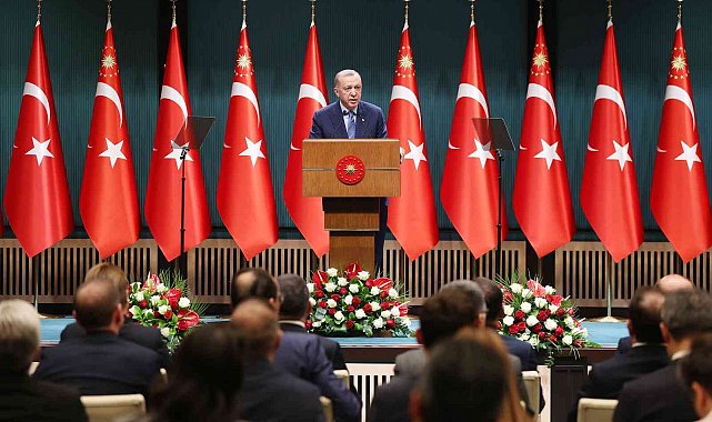 Cumhurbaşkanı Erdoğan: "Otoyol ve köprü hizmetlerinin fiyatlarında yıl boyu herhangi bir artışa gidilmeyecek"
