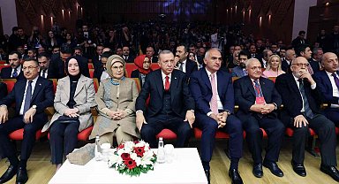 Cumhurbaşkanı Erdoğan: "Sanatı belli kalıplara, belli dayatmalara hapseden ideolojik yaklaşımları kabul etmiyoruz"