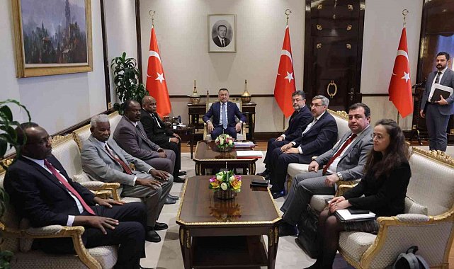 Cumhurbaşkanı Yardımcısı Oktay, Sudan heyetini kabul etti