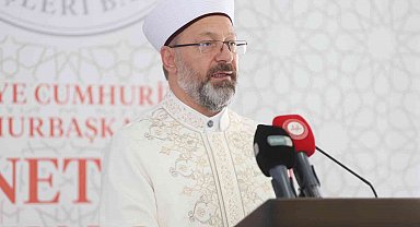 Diyanet İşleri Başkanı Erbaş: "Kur'an-ı Kerim saldırısına karşı tepki gösterilmesi insanlık vazifesidir"