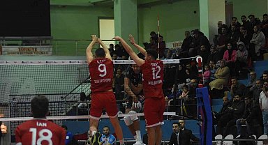 Efeler Ligi: Develi Belediyespor: 0- Halkbank: 3