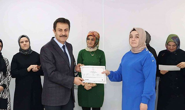 Emine Erdoğan başlatmıştı, ilk belgeler verildi