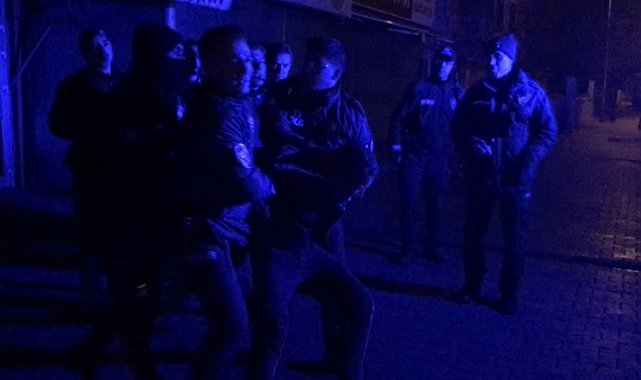 Eşini evde bulamadı, av tüfeği ile rastgele ateş açtı