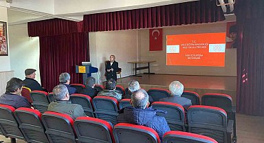 Eskişehir'de Aile Okulu projesiyle 488 muhtara eğitim verildi