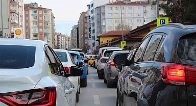Eskişehir'de araç sayısında artış sürüyor