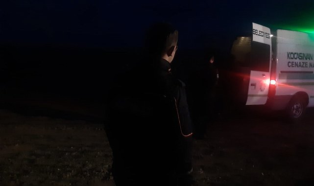 Gölete devrilen iş makinesinin operatörü hayatını kaybetti