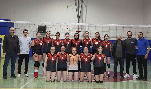 İl Özel İdarespor voleybol takımı galibiyete odaklandı
