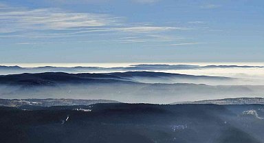 Ilgaz Dağı'nın eteklerinde mest eden sis manzarası havadan görüntülendi