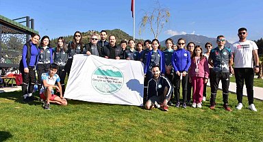 İnönü Belediyesi oryantiring takımı Osmaniye'den 7 madalyayla döndü