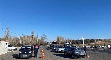 Jandarma ekiplerinden yılbaşı denetimi