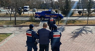 Jandarma kapı ve tüp hırsızını kıskıvrak yakaladı