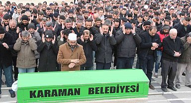Karaman'da iş yerinde uğradığı bıçaklı saldırı sonucu ölen genç toprağa verildi