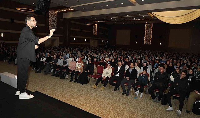 Karatay'da "Gençlerle Bir Başka Motivasyon Buluşmaları" başladı