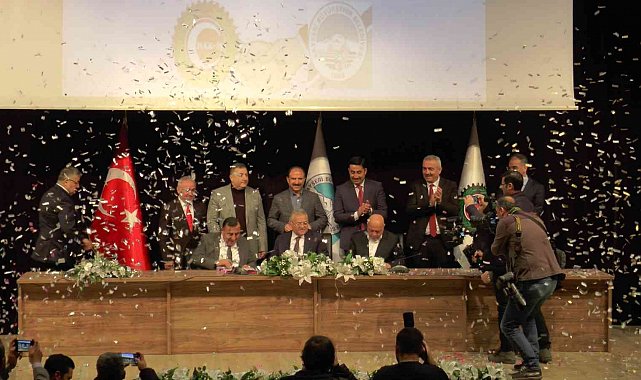 Kayseri Büyükşehir'de 6 bin personele 'ek protokol' müjdesi