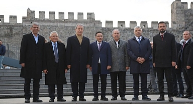Kayseri dinamiklerinden müze ve kale ziyareti
