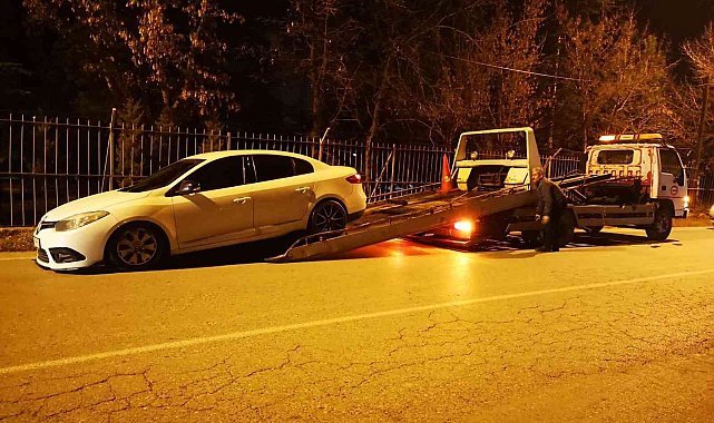 Kayseri'de alkollü sürücü motosiklete çarptı: 2 yaralı