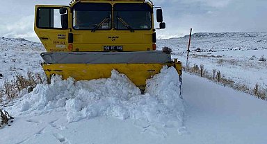 Kayseri'de kapanan 111 mahalle yolu ulaşıma açıldı