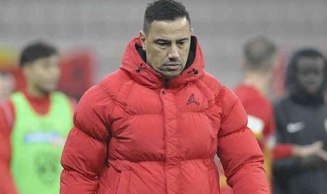 Kayserispor'da imza töreni ertelendi
