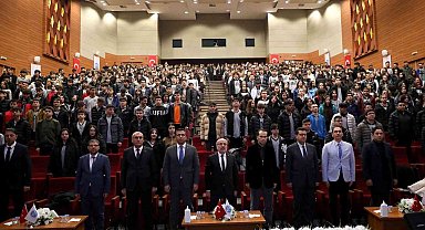 KAYÜ Rektörü Karamustafa, Lise Öğrencileriyle Söyleşi Etkinliğinde Buluştu
