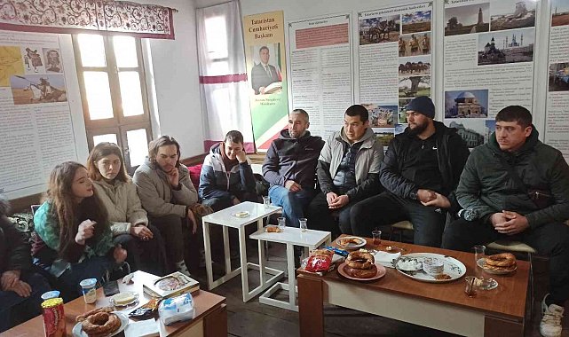 Kazan Tatarları kaynaştırma kahvaltısında bir araya geldi