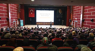 Konya Büyükşehir ilçelerdeki Şehir Konferanslarında sevilen isimleri Konyalılarla buluşturuyor