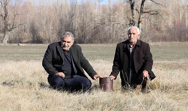 Köy sakinleri 'Petrol yok' denilip kapatılan kuyuda yeniden sondaj yapılmasını istiyor