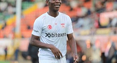Max Gradel gol sayısını 8 yaptı