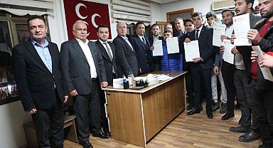 Mersin'de 150 genç MHP'ye katıldı