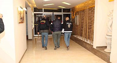 Mersin'de FETÖ operasyonu: 14 gözaltı