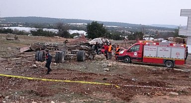 Mersin'deki feci kamyon kazasında ölü sayısı 2'ye çıktı