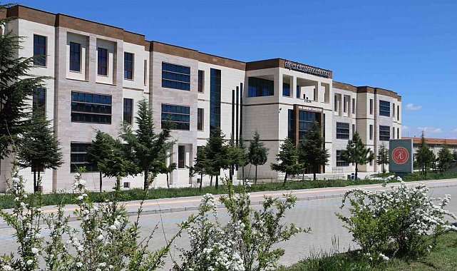 NEVÜ ile Luarasi Üniversitesi arasında iş birliği protokolü imzalandı