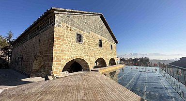 Niğde'de cam seyir terası yapıldı