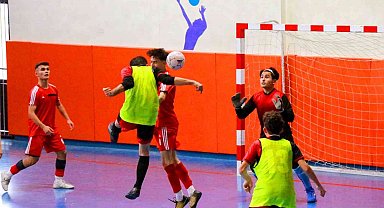 Okullar arası futsal da şampiyonlar belli oldu