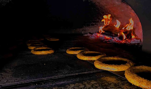 Osmanlı döneminde askerlere hediye verilen simitler, günümüzün vazgeçilmez lezzeti