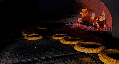 Osmanlı döneminde askerlere hediye verilen simitler, günümüzün vazgeçilmez lezzeti