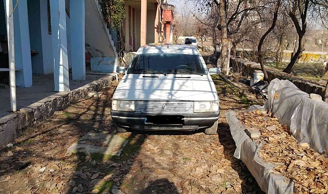 Polislerin durumundan şüphelendiği araç çalıntı çıktı