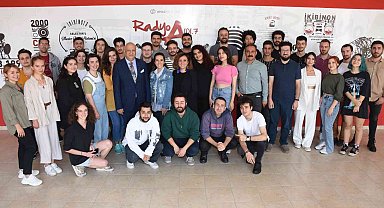 Radyo A yeni programlarıyla dinleyicileriyle buluşuyor