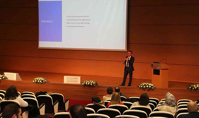 Rektör Aktekin "NEVÜ Eğitici Eğitimleri" programına katıldı