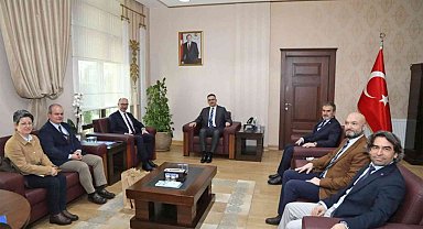 Rektör Erdal'dan İKAF'23 çerçevesinde Rektör Kılavuz ve Rektör Çağlar'a ziyaret