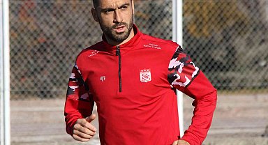 Rıza Çalımbay: "Sol bek almadan Uğur Çiftçi'yi bırakma şansımız yok"