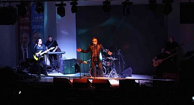 Sanatçı Ali Altay Tarsus'ta sahne aldı