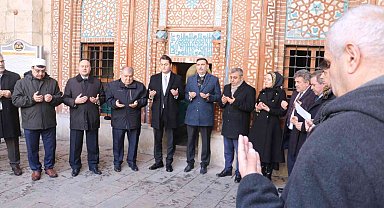 Selçuklu Sultanı I. İzzeddin Keykavus ölümünün 803'üncü yılında mezarı başında anıldı