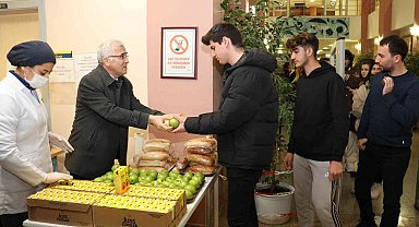 Sınav haftasında ESOGÜ'lü öğrencilere kumanya desteği