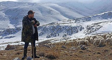 Sivaslı çoban sosyal medyayı salladı