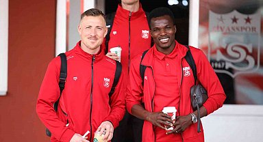 Sivasspor kafilesi 5 eksikle Malatya'ya gitti