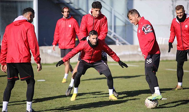 Sivasspor'da Konya maçı hazırlıkları sürüyor