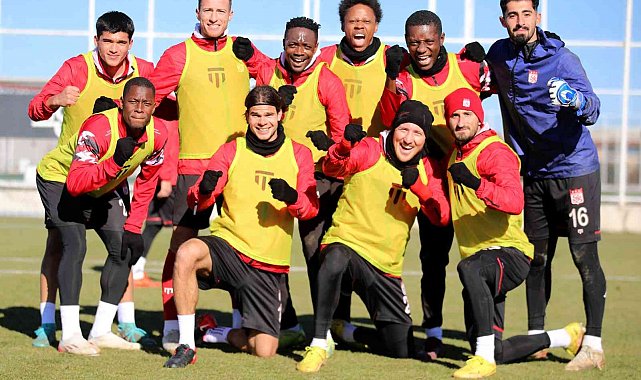 Sivasspor'da neşeli idman