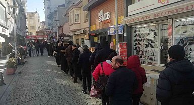 Soğuk havalar helva sevgisini engellemedi